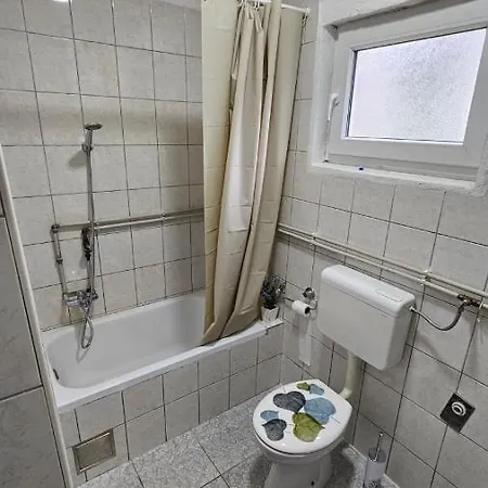 Naza Appartement *